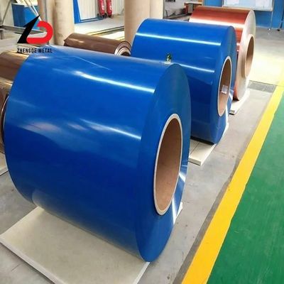 Standaardpakket JIS PPGI Fabrikanten PPGI PPGL 1200mm 0,5mm Voorgeverfde Alu-Zink staal spoel voor nivelatie toepassing