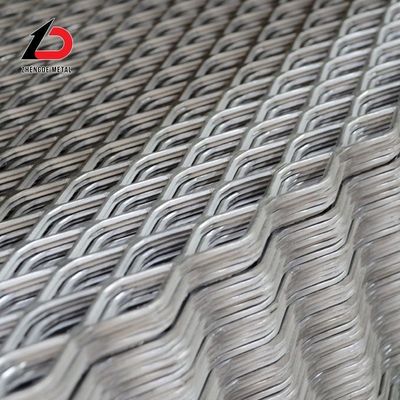 Architectonisch decoratief metalen gaas PVC-gecoat gegalvaniseerd aluminium Stretch uitgebreid metaal